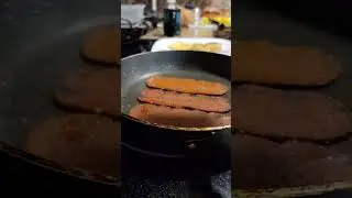 asmr vegan bacon for breakfast 🌱🥓 #shorts