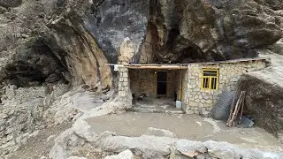 Life of Hardship in Mountainous Nomadic and Cave-Dwelling Cultures