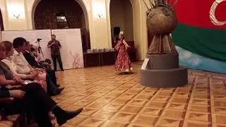 Ozbek reqsi