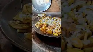 Golden Potatoes, Melted Cheese, and Juicy Mushrooms &ndash; Irresistible!