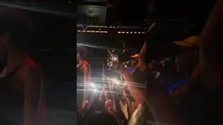 JT Brings ANOTHER Fan Out During Live London Performance #tapelondon #londonclubpromoters