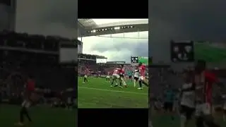 E esse p&ecirc;nalti clarissimo n&atilde;o marcado pro Tim&atilde;o no cl&aacute;ssico? #corinthians #football #penalti