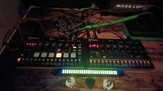 Roland P-6 & Roland T-8 Deep House Dub Minimal Techno Live Performance Циферблат 