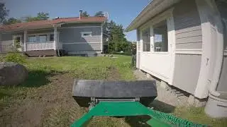 Asiakaskäynti pintamaan kuorimista | Avant 313s