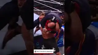 Brock Lesnar F5&rsquo;s Paul Heyman!!! 😱 #wweshorts #brocklesnar #summerslam2022