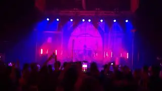 Demon Hunter - SILENCE THE WORLD w/intro
