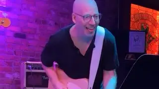Oz Noy Delivering a World Class Guitar Solo