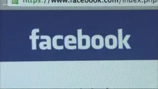 Facebook considering news feed where you swipe instead of scroll