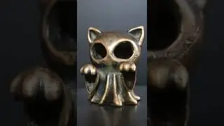 Casting a Hollow Bronze Ghost Cat #metalcasting #shorts