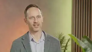 Meet the Man Behind the World's First Vertical Solar Panels for Flat Roofs