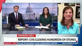 Which retail chain is closings 900 stores?