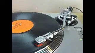 Demo video of Audio Technica AT-LP120-USB dj turntable for sale on EdsGoodStuff.com