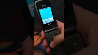 LG Trax incoming call