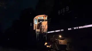 Modern ES44AC Idles Into Night With Alcos For DL
