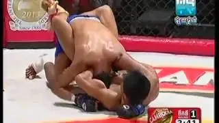Khmer MMA Fight 06 Sep 2013 57kg Chhut Chhunly vs Ty Ponlet