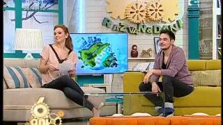 Roxana Ionescu citeşte sexy o reţeta!