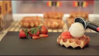 Li&egrave;ge Waffles!  Made Fresh in Macau Everyday!