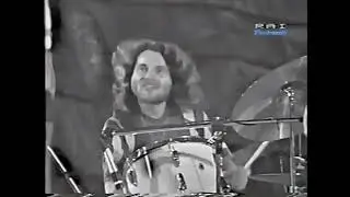 ♫ Le Orme ♪ Canzone D'Amore (Festivalbar 1976) New Edit ♫ Video & Audio Restaurati