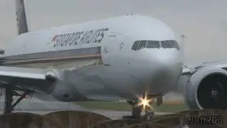 Singapore B777-300ER Manchester Airport