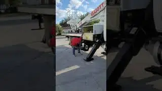 2012 Elliott G50F International Sign Bucket Truck