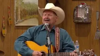 Moe Bandy sings  