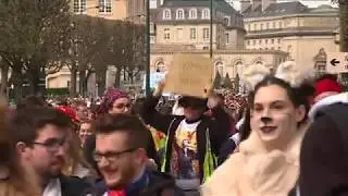 Le Carnaval, une fête mais aussi un sérieux nettoyage !