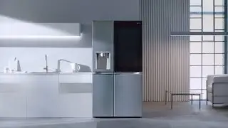 LG InstaView: The New Energy Efficient Side by Side InstaView Refrigerator Uses Less Energy | LG