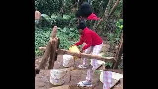 How to fetch water from the well African style