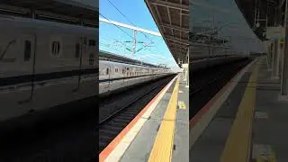 山陽新幹線「西明石駅」(上り)、新幹線通過