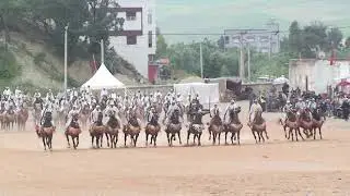 Tbourida art &eacute;questre ancien #fantasia Maroc folklore #chevaux et fusils festival culturel
