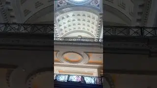 Curved escalator in Las Vegas #lasvegas #escalator #shops #fyp