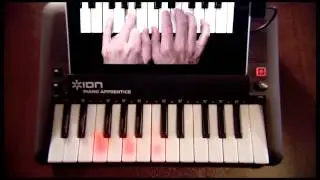 Piano Apprendice | Teclado com 25 teclas iluminadas para iPad, iPhone ou iPod - ION PIANOAPP