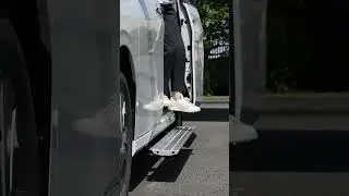 乗り降りしやすい！【#日産セレナ ステップタイプ】