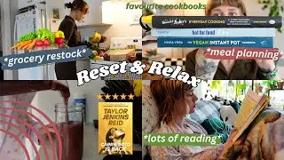 🌱 reset + relax with me | day in the life vlog (vegan grocery haul + meals, books, self care)