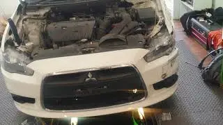 2015 Mitsubishi Lancer compliance plate location