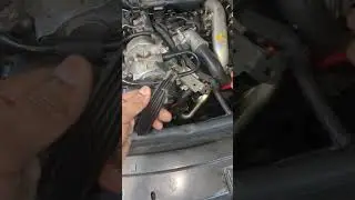how to Mercedes W164 SERPENTINE BELT REPLACEMENT  ML320.