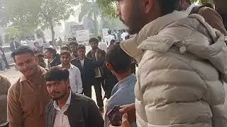 kanpur institute of technology college students protest 🪧, teacher use abusing language, 