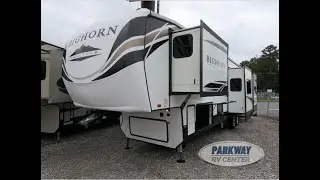 HARD TO FIND 5 SLIDE REAR KITCHEN FIFTH WHEEL 2020 Heartland Bighorn Traveler 39RK,4 Seasons,$59,900