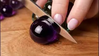 &ldquo;CRYSTAL Fruit Cutting ASMR 💎 | Relaxing & Addictive&rdquo;