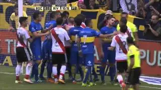 Insólita expulsión de Pérez. Boca 0 - River 0. Fecha 12. Primera División 2016.