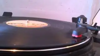 KISS - Exciter - (Lick it up - 1983)