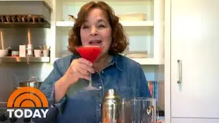 Ina Garten Makes Spirits Bright With Her Favorite Holiday Drinks | TODAY