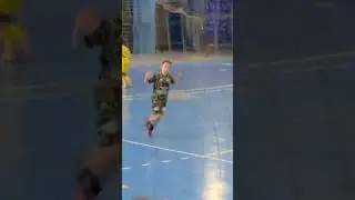 Quando n&atilde;o vai de direita...entra de esquerda! CCS 7 x 0 ARA&Ccedil;OIABA