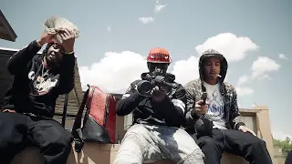 CashSquad Chris Ft CashSquad Roxx - On Me