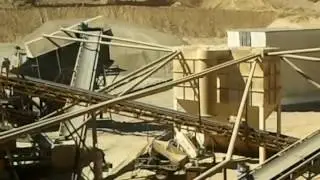 CRUSHER PLANT WITH DUST COLLECTOR