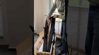 Распаковка Рабаба в Дельбрюке, Германия. Автор: Заиб Хан | Rabab International Cargo | Чтобы купи...