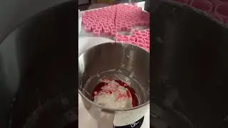 Making my Pink Drink EDIBLE CREAMY lip scrub ✨😱🍓 Restocking February 25th 4 pm pst! 😋