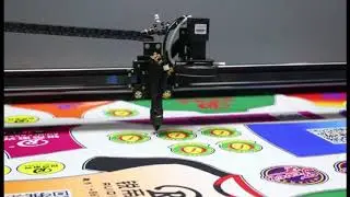 LASER CUTTING MACHINE with CCD & Auto feeding