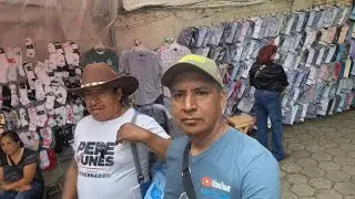 EN EL REMATE TEZIUTLAN BUSCANDO ROPA BARATA