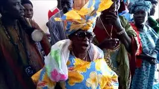 GAMOU 2017: LA FAMILLE DE FEU YANDE CODOU SENE REND VISITE A S. CHEIKH BINTOU FALL